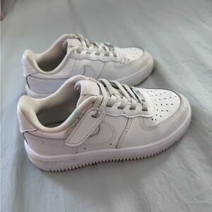 Little Kids' Nike Force 1 Low EasyOn Stretch Lace Casual Shoes (8C-3Y)